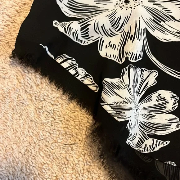 Who What Wear Tank Top - Picture 2 of 7